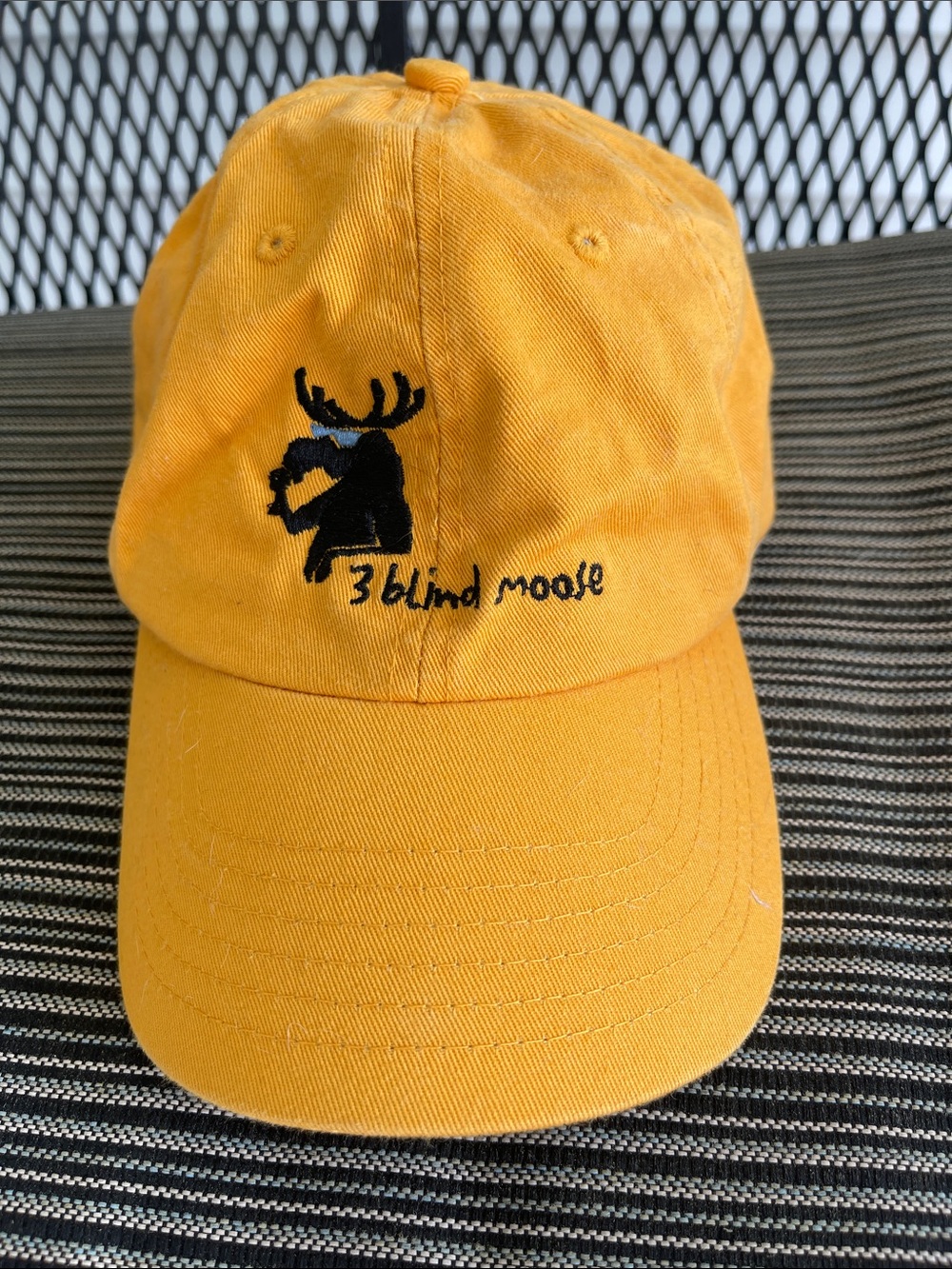 3 blind moose Baseball Hat Cap NWOT